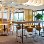 Otel Ibis Styles En Champagne Centre 3*