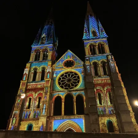 Hotel Ibis Styles En Champagne Centre 3*