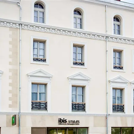 Szálloda Ibis Styles En Champagne Centre 3*