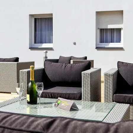Ibis Styles En Champagne Centre 3* 香槟沙隆