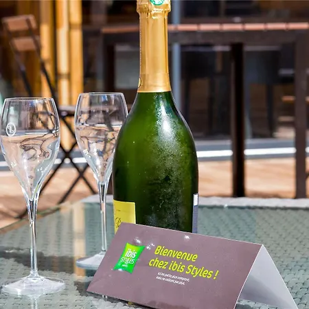 Ibis Styles En Champagne Centre 3*