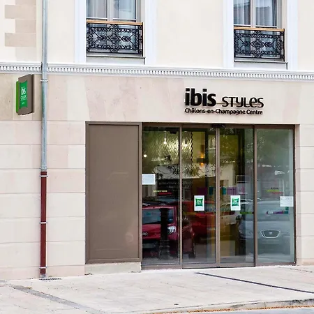 Ibis Styles En Champagne Centre 酒店 3*