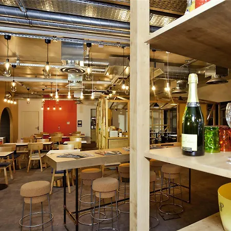 酒店 Ibis Styles En Champagne Centre 3*