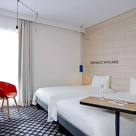 Ibis Styles En Champagne Centre 酒店
