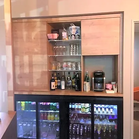 Ibis Styles En Champagne Centre Hotel