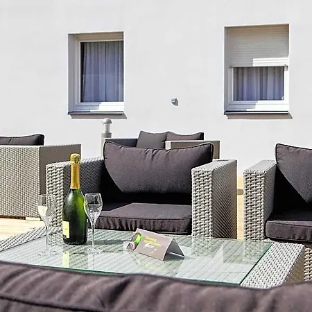 Ibis Styles En Champagne Centre 香槟沙隆