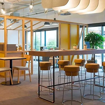 Ibis Styles En Champagne Centre 3*