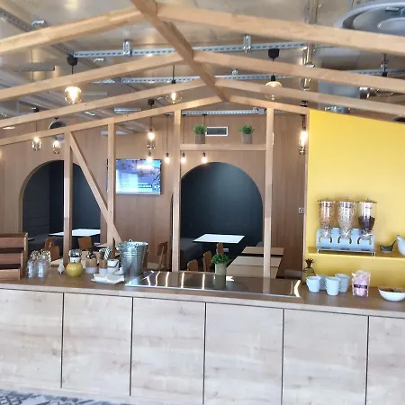 Ibis Styles En Champagne Centre 香槟沙隆