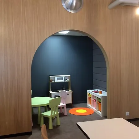 Otel Ibis Styles En Champagne Centre