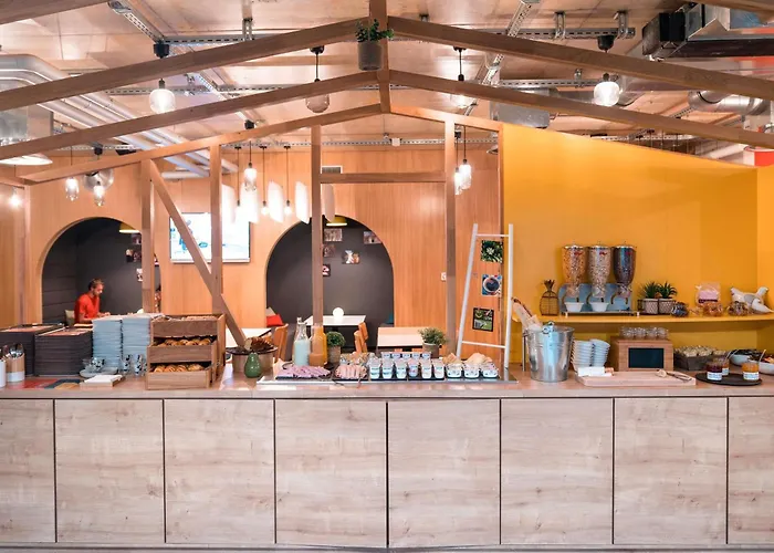 Ibis Styles En Champagne Centre 3*