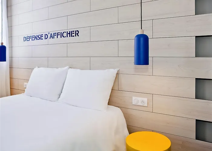 Hotell Ibis Styles En Champagne Centre 3*